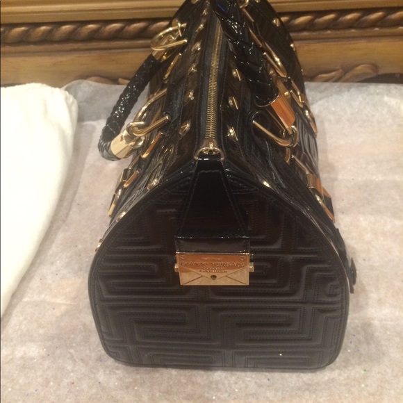Gianni Versace Patent Madonna Snap Out Of It Bag - Picture 5 of 8